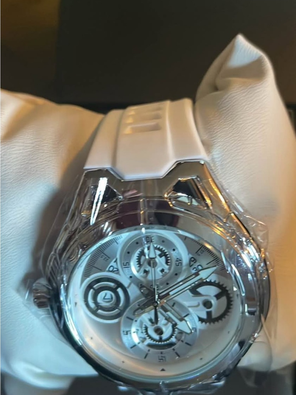 Invicta White Silicone Smartwatch with Mechanical-Style Dial